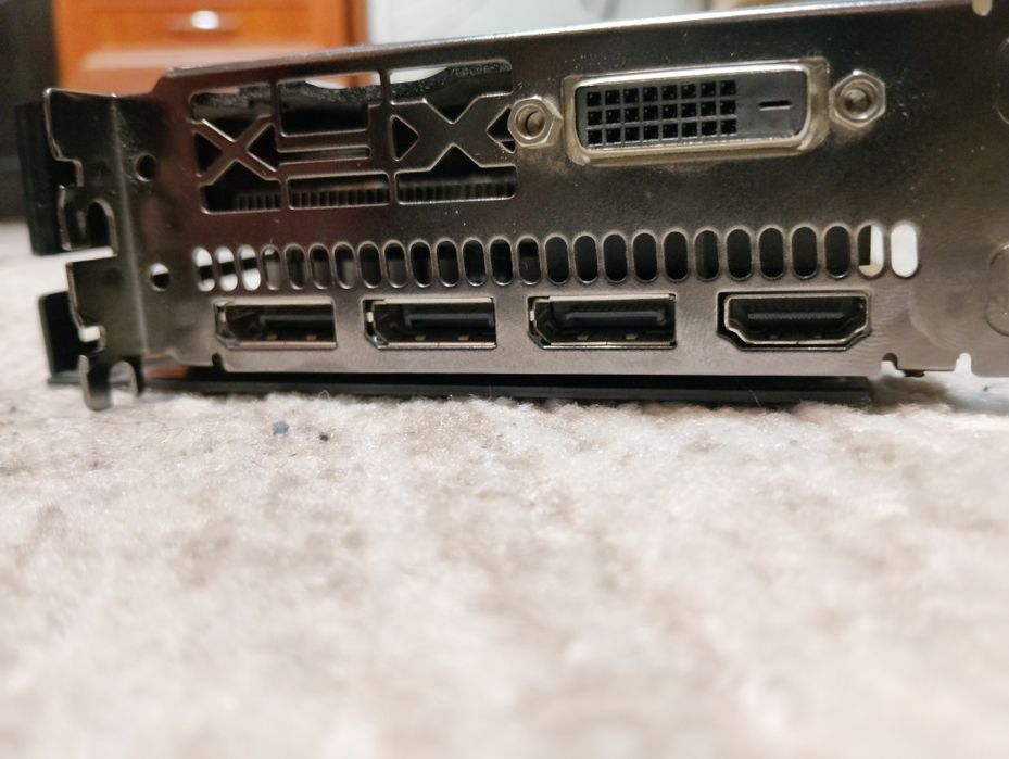 Продам відеокарту