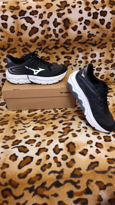 Кросівки mizuno horizon 8