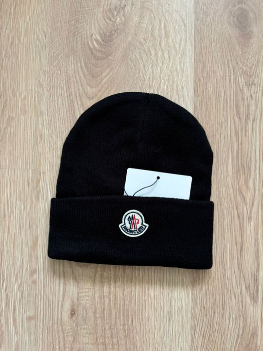 Gorro Moncler (novo)