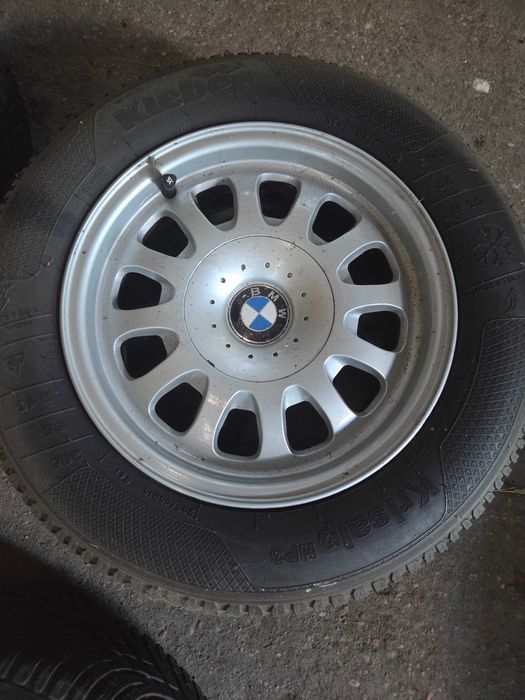 Felgi z oponami zimowymi BMW e39 205/65/r15