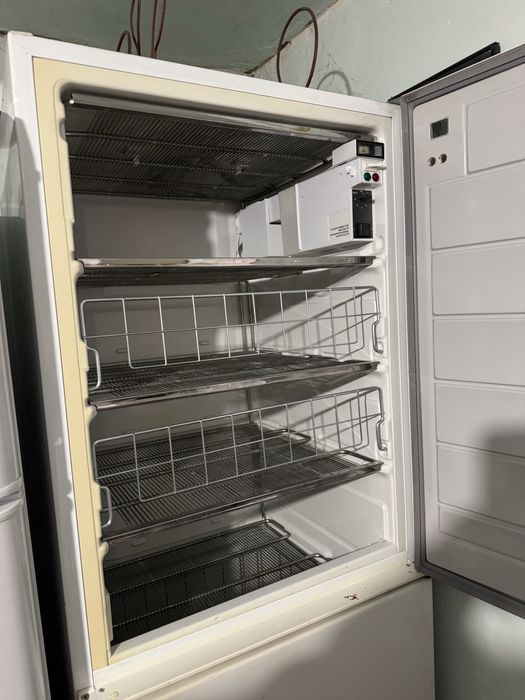 Морозильна камера