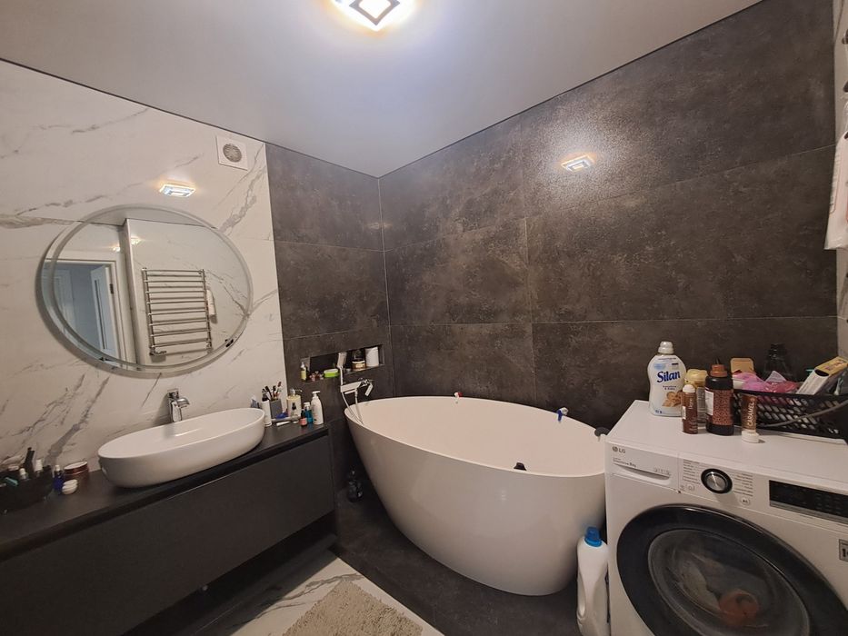 Продаж 3 км квартири по вул. В Великого.єОселя, єВідновлення