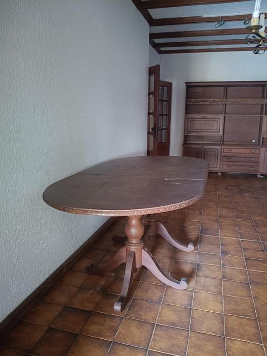 Mesa de madeira - sala