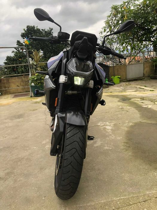 BMW F900R 2020 azul/preta