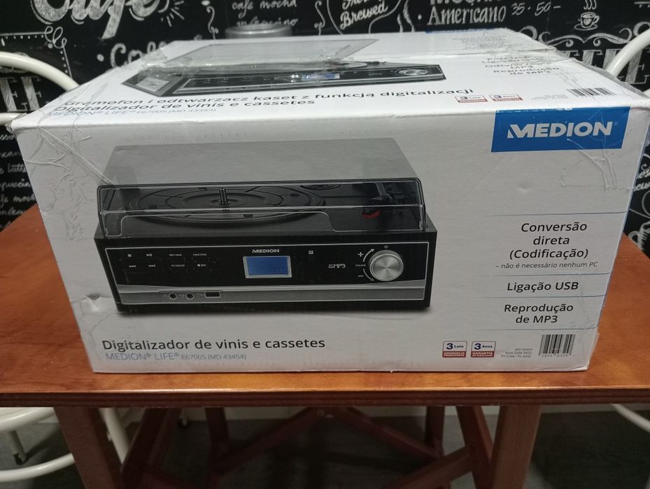 Gira discos com ligação mp3