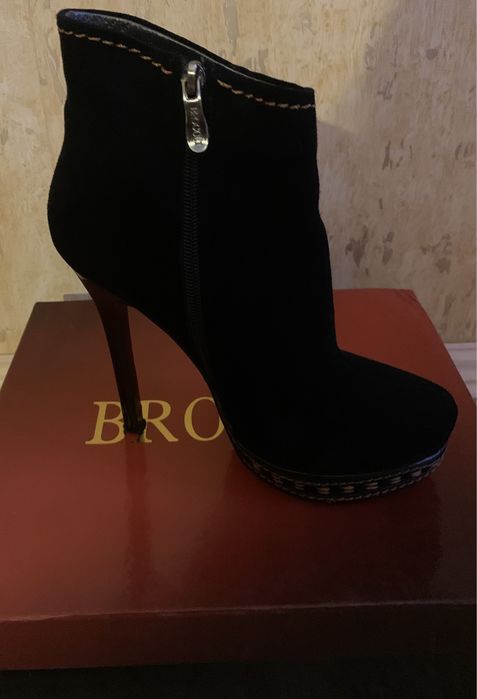 Женские ботильоны