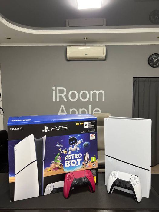 Playstation 5 slim + 2 dual sense