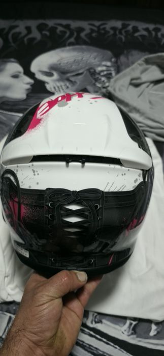 Vendo capacete shoei estado novo