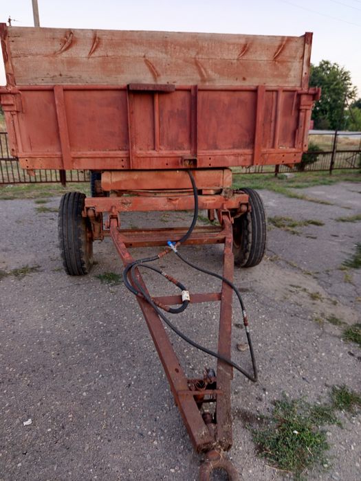 Прицеп тракторный