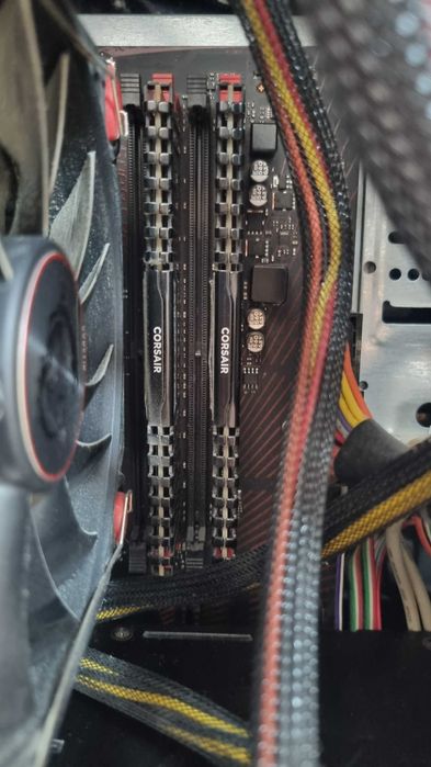 Ігровий комп'ютер MSI GTX 1060 Z370 Core i5 DDR4 16 GB системний блок