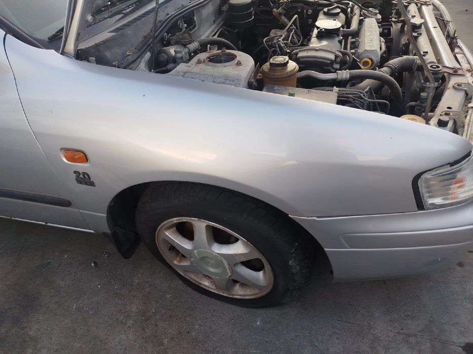 Guarda-lamas direito NISSAN Primera Wagon (WP11)