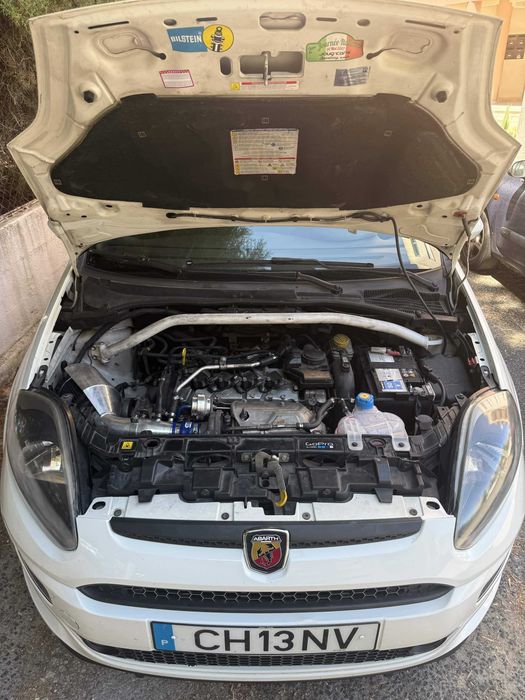 Abarth Punto EVO 2013