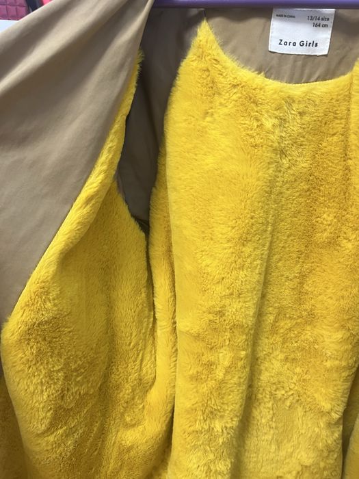 Плащ для дівчинки Zara