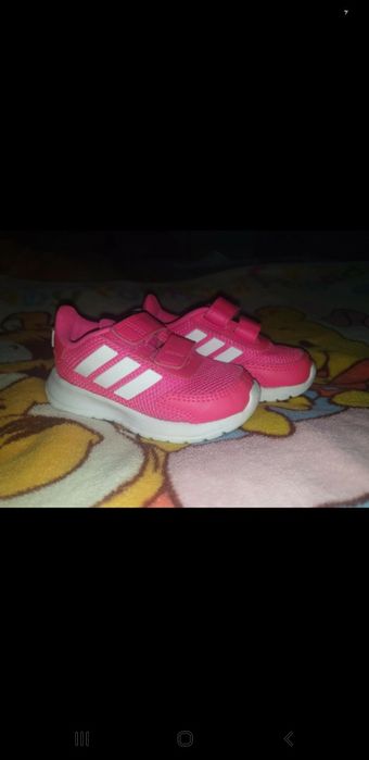 Buty adidas neonowy róż