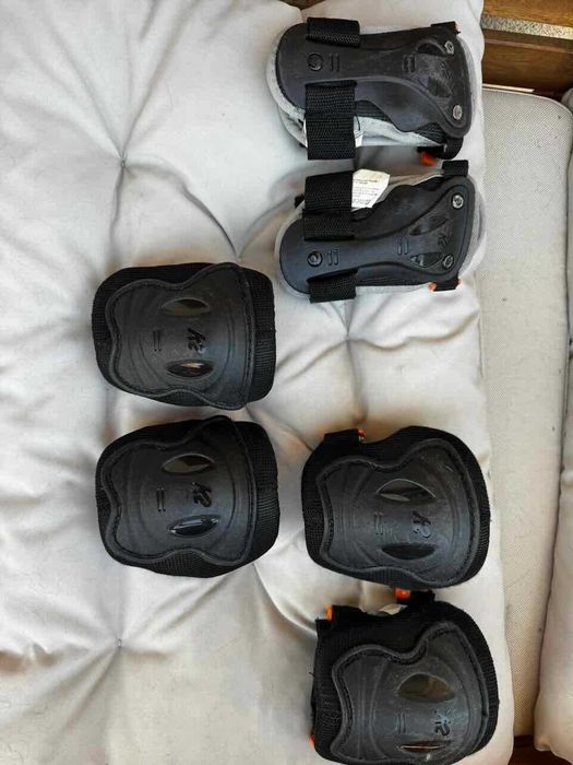 Rolki K2 Velocity Junior G - regulowane 32-37. Ochraniacze gratis.