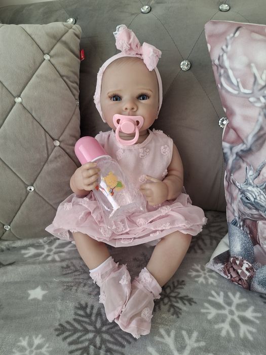 Lalka jak żywe dziecko reborn piękna NOWA duża prawie 50 cm , cala gum