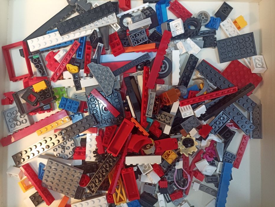 Building Blocks – Lot 464738694952961120