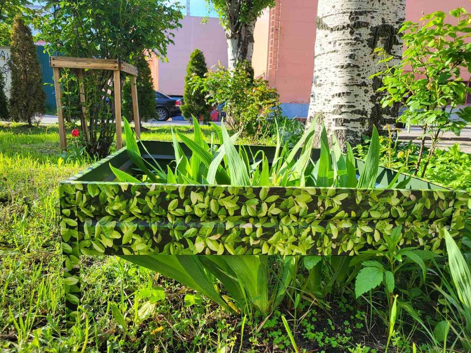 Висока тепла грядка  Металева збірна  висока клумба для квітів