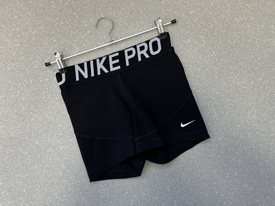 Спортивные шорты Nike Pro Dri-Fit (жіночі спортивні шорти найк)