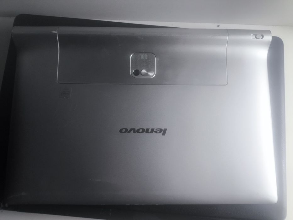 Lenovo yoga tab 2 pro з проєктором