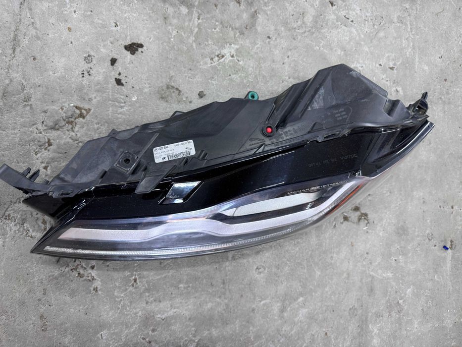 Фары передние Full LED Jaguar XF F-pace