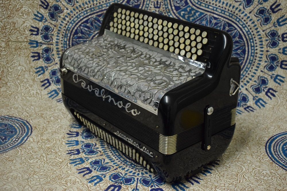 Acordeão Cavagnolo 4 Voz, 149