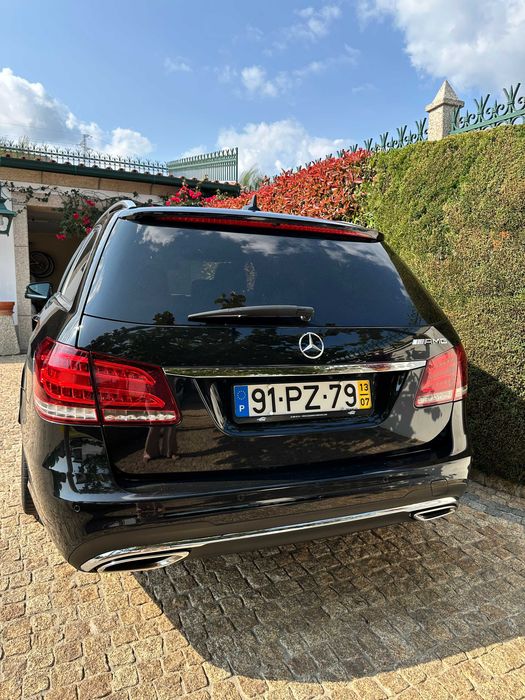 Mercedes-Bens Classe E 220 AMG como Nova