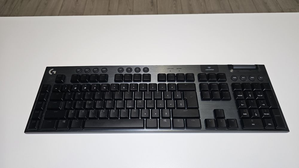Logitech G915 LIGHTSPEED Wireless | Tactile | Układ PL (QWERTY)