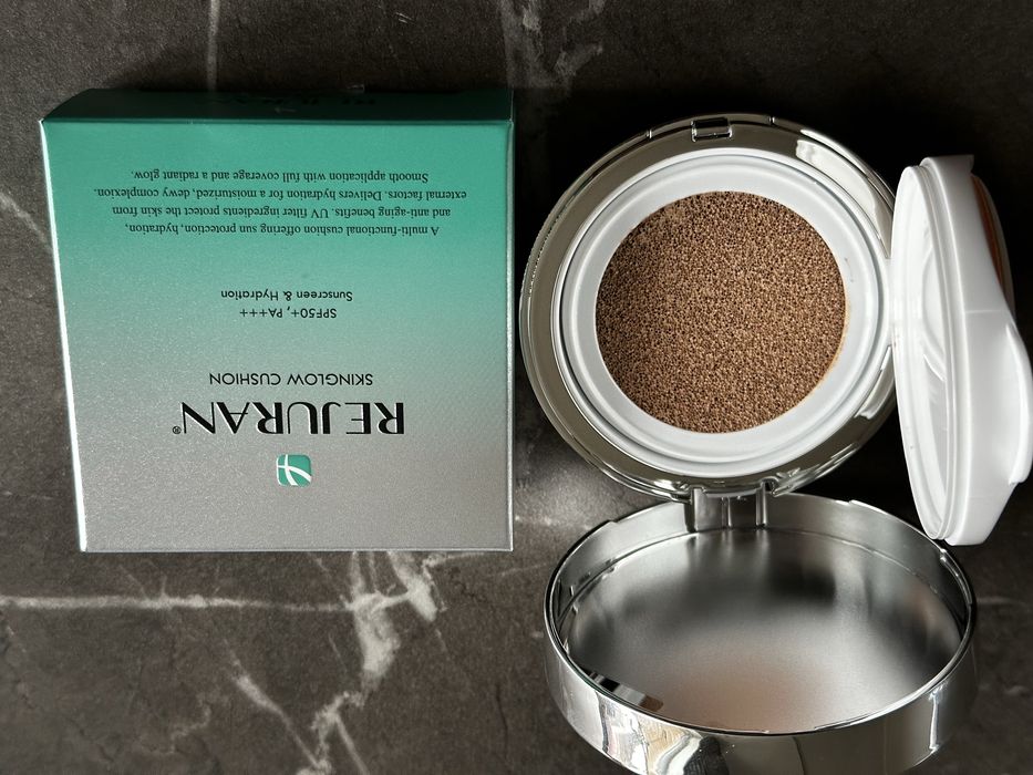 Кушон Rejuran SkinGlow Cushion