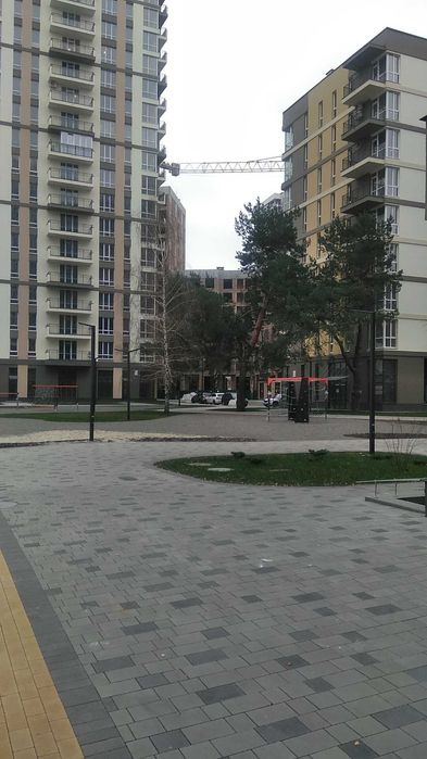 Подобово двокімнатна в новобудові. Бровари, центр, Крона парк, 7 місць