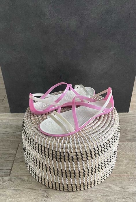 Crocs sandały Isabella Strappy Violet/Oyster W9 39/40