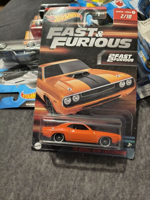Dodge Challenger hot wheels