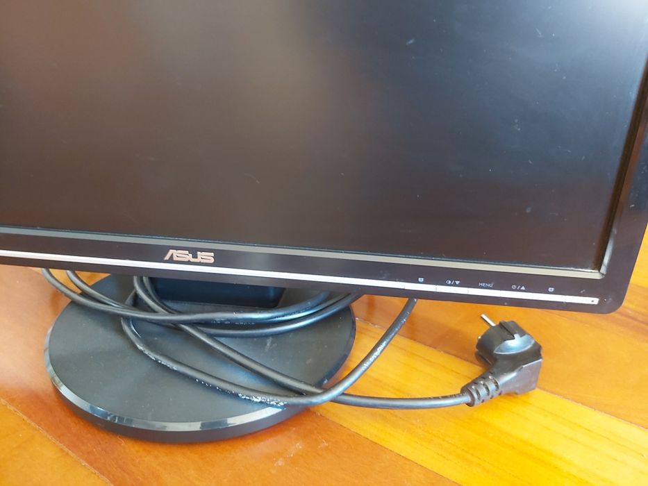 Monitor PC Asus 22 polgadas