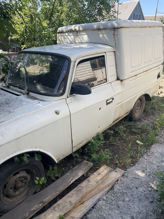 Продам москвич пиріжок