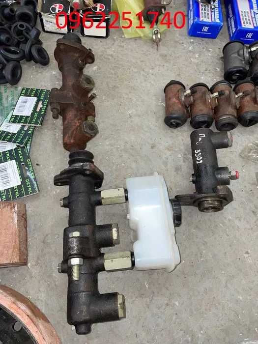 Циліндри, колодки томозн Газ 51, Газ 52, Газ 53, Газ 66, Газ 3307, Уаз