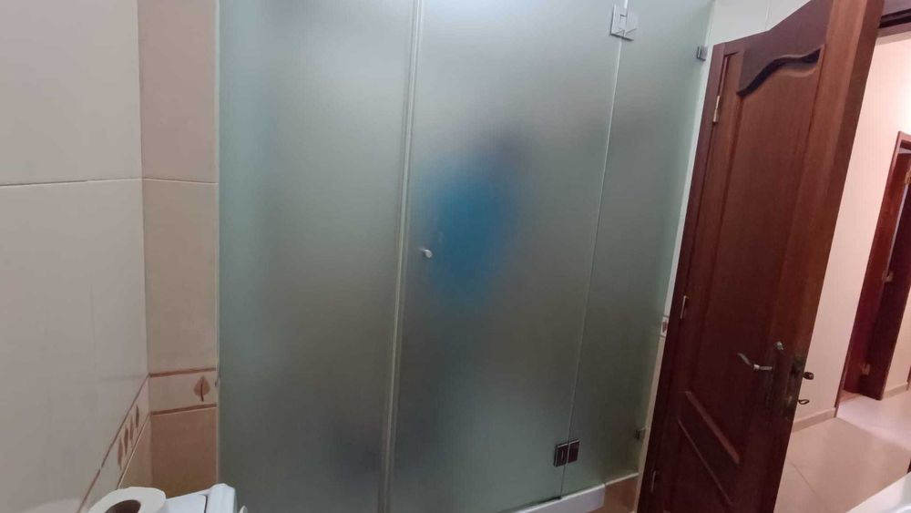 Vidros temperados de poliban em bom estado