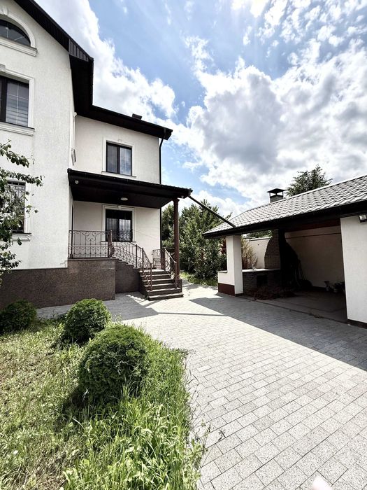 Продам двухэтажный дом в самом сердце Салтовки! Район ТРК Украина