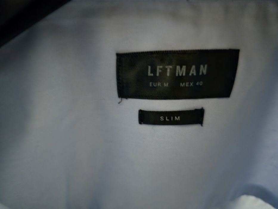 Camisas de homem M e L desde 3,5€