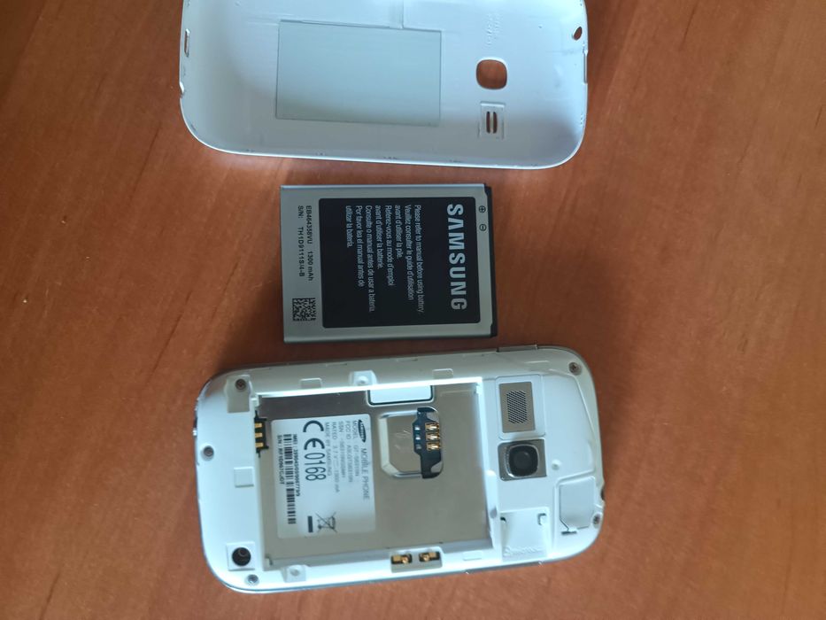 3 sprawne telefony: Samsung Galaxy Y + Galaxy Young + Nokia Lumia 610