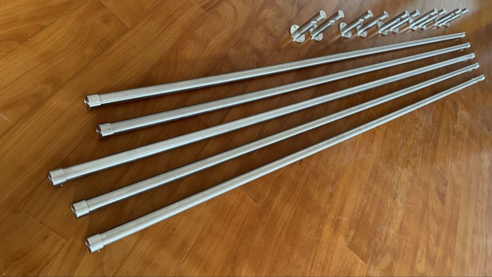 Varão para cortinado e apliques de fixacão, aço inoxidável