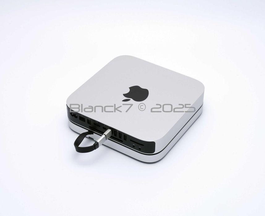 Mac Mini A1347 i7 16Gb RAM 1,5Tb dysk SSD + HDD Windows 8.1  Pro
