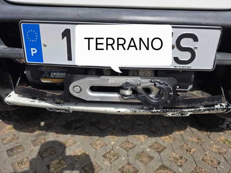 Nissan Terrano — fotografia 6