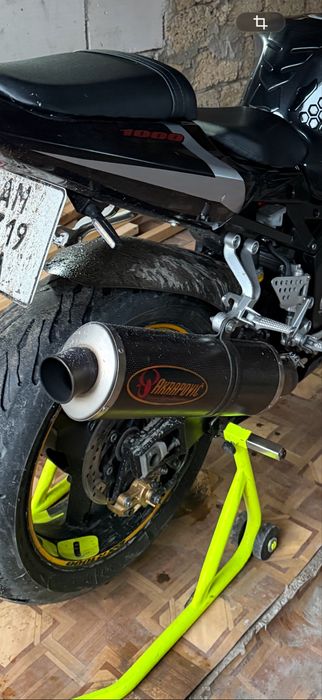 Продам вихлоп Akrapovic оригінал SC project