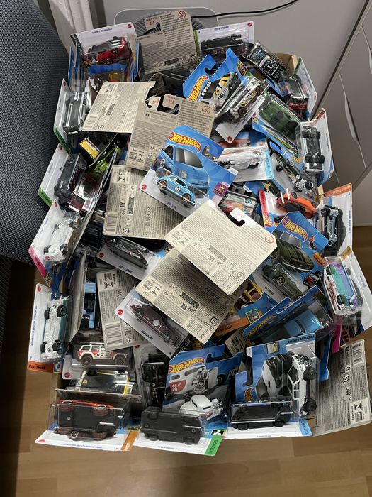 Kolekcja modeli Hot Wheels