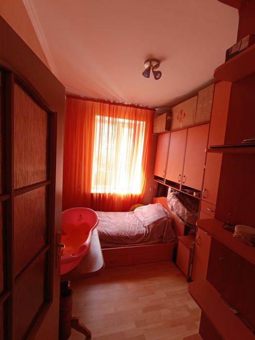 Продаж 2 кімнатної квартири в центрі