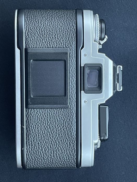 Фото камера Nikon FG гарний стан