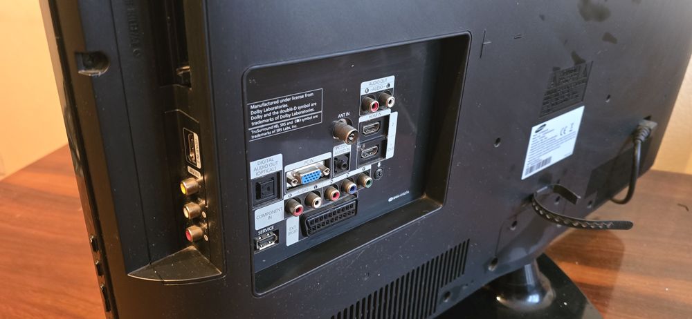 Telewizor SAMSUNG 32”