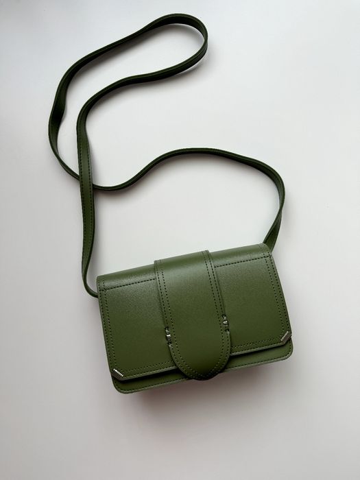 Сумочка темно-зеленого кольору, олива