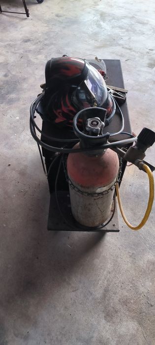 Máquina soldar semiautomatica