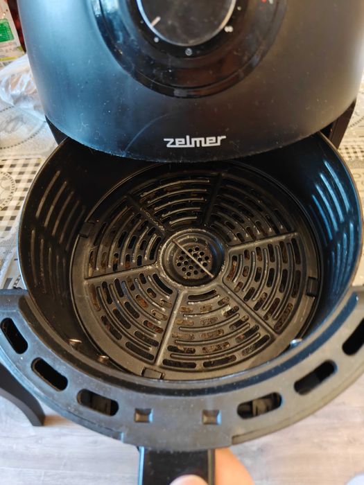 Продам мультипечь (аэрофритюрницу) Zelmer ZAF 3500 (Б\У)
